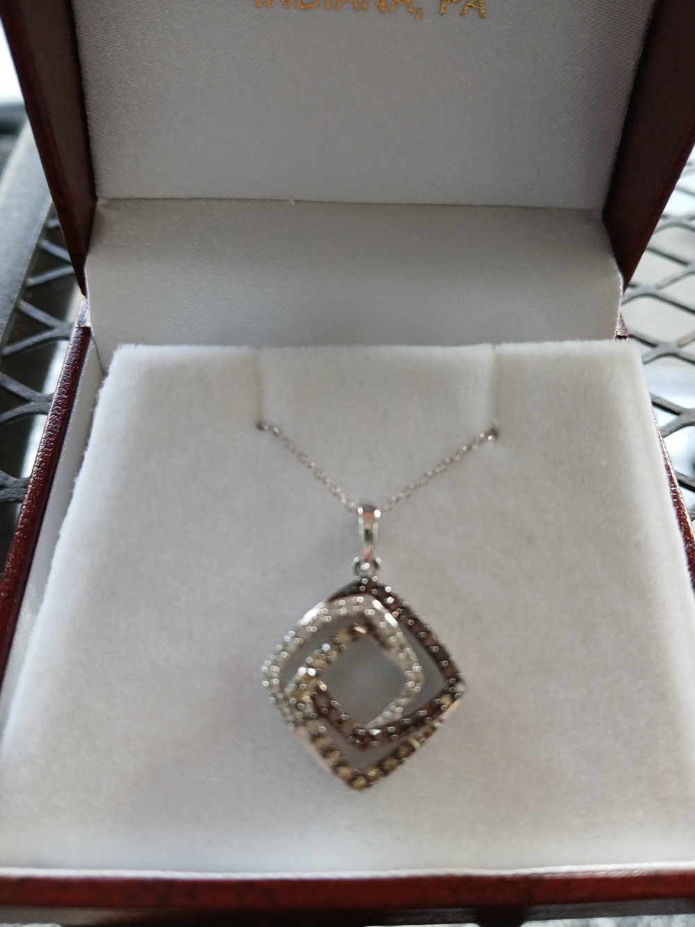 1/2 CARAT CHOCOLATE AND WHITE DIAMOND PENDANT